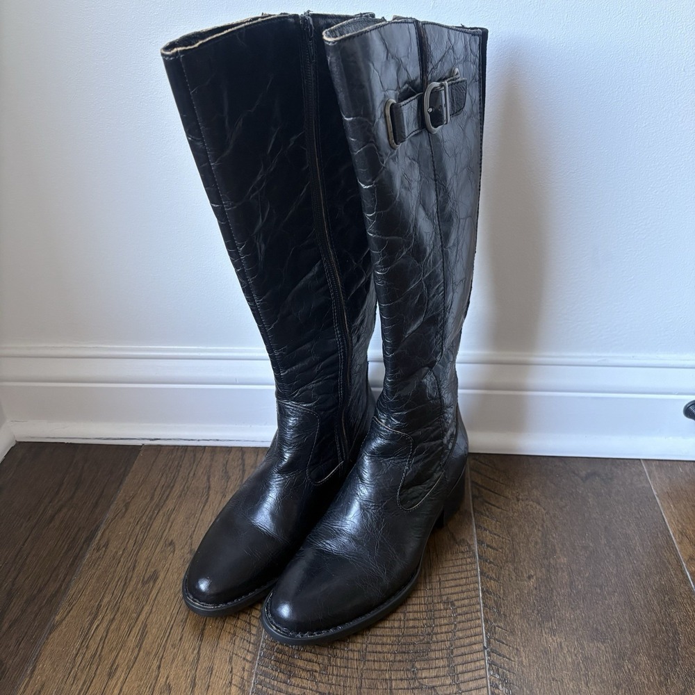 b.o.c by Born Women's Black Leather Knee High Riding Boots Zip Round Toe US 7M